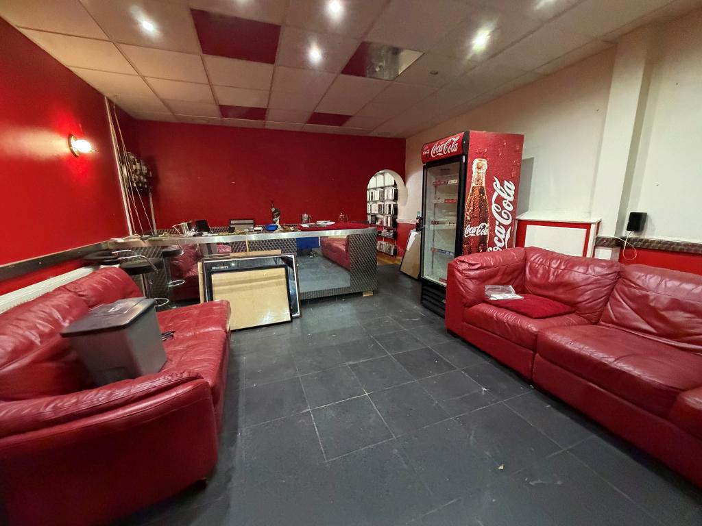 Hessle Road, Hull, HU3 4EJ